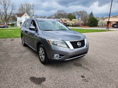Used 2015 Nissan Pathfinder SV