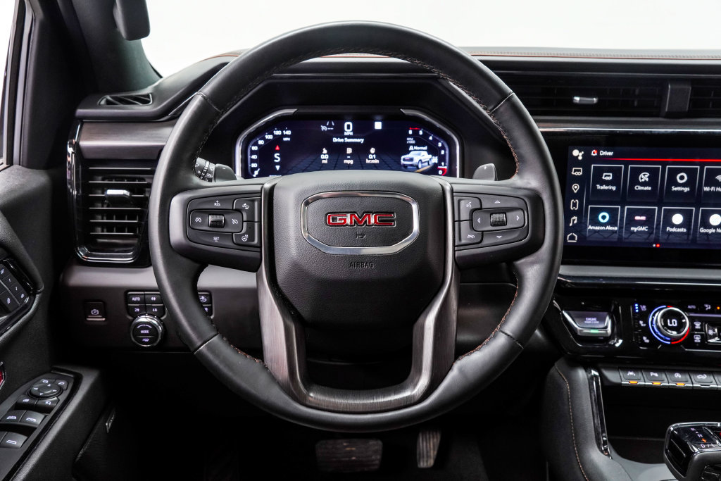 Used 2023 GMC Sierra 1500 AT4 w/ Technology Package AWD/4WD image 24