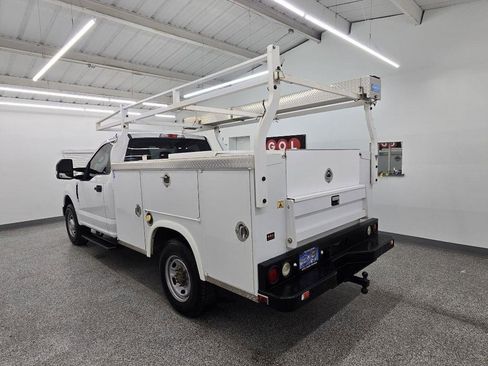 Used 2017 Ford F350 XL RWD image 5