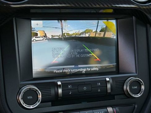 Used 2022 Ford Mustang Shelby GT500 w/ Carbon Fiber Track Pack image 46