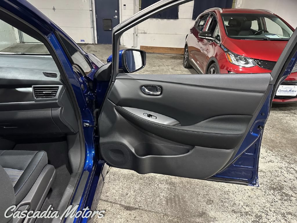 Used 2023 Nissan Leaf S FWD image 22