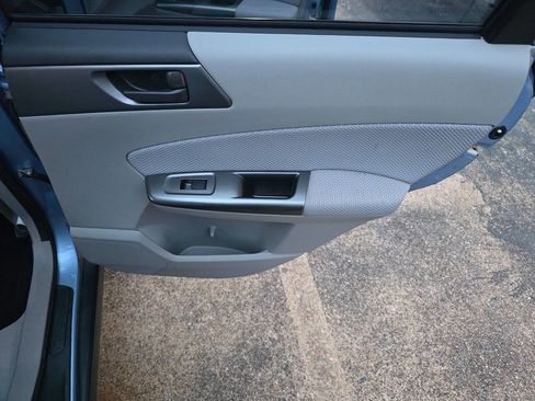 Used 2011 Subaru Forester 2.5X w/ Popular Equipment Group 1A image 22