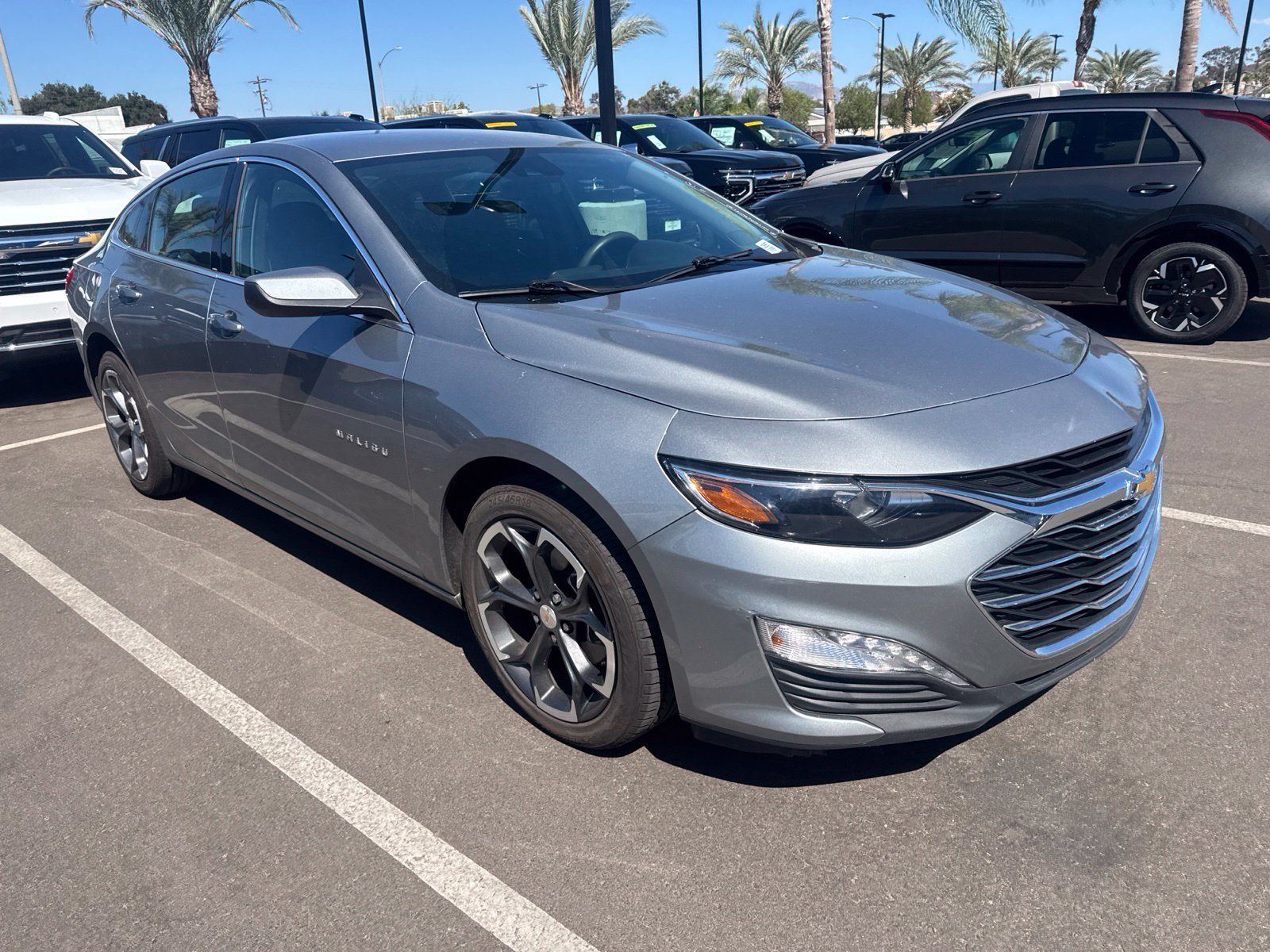 Used 2024 Chevrolet Malibu LT FWD image 1