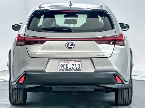 Used 2022 Lexus UX 250h image 7