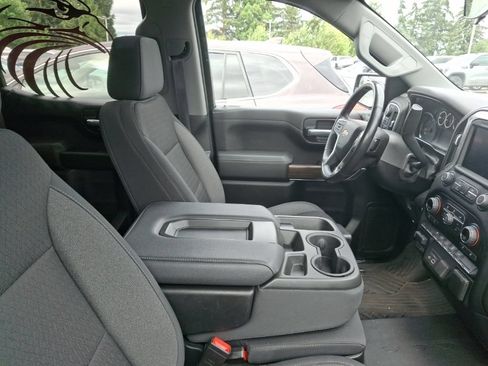 Used 2021 Chevrolet Silverado 1500 LT w/ Convenience Package II AWD/4WD image 13