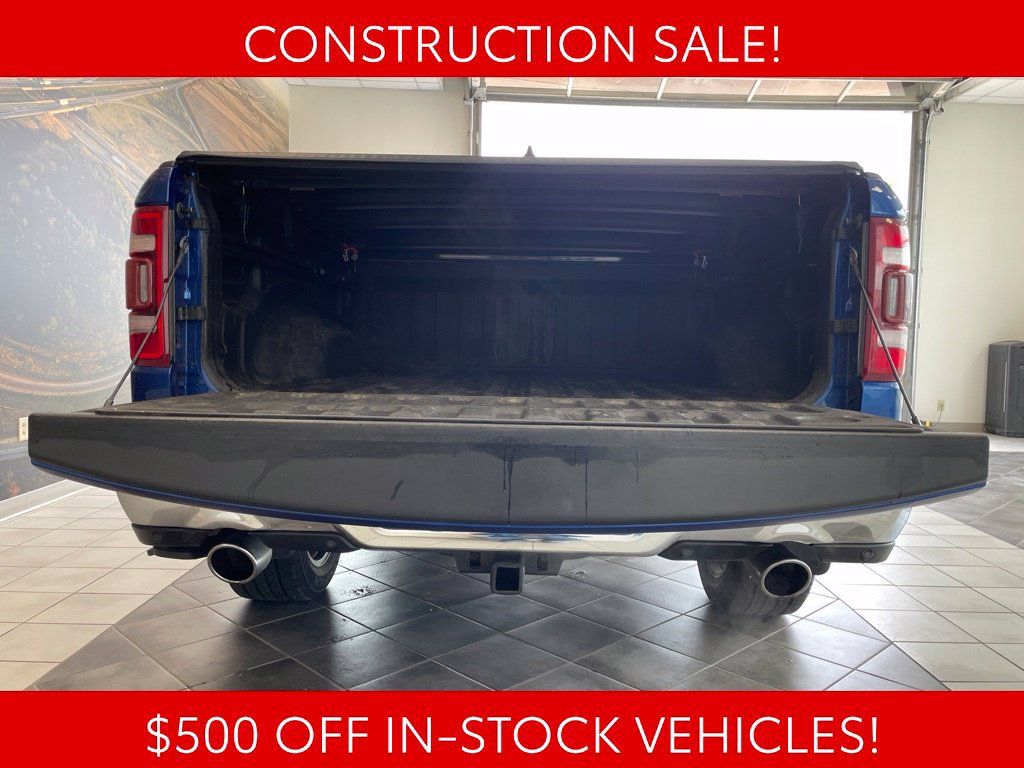 Used 2019 RAM 1500 Laramie AWD/4WD image 15