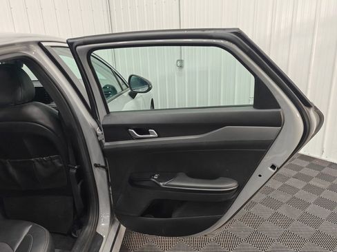 Used 2022 Kia K5 GT-Line FWD image 18