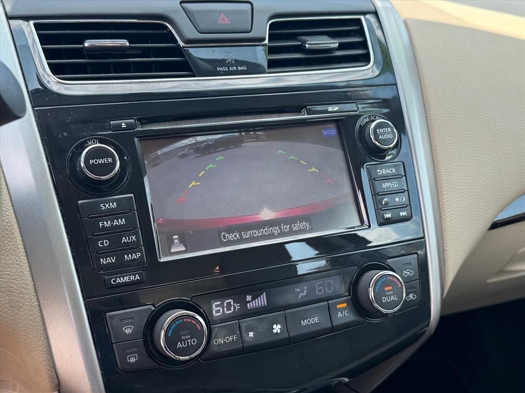 Used 2015 Nissan Altima 2.5 SL w/ Technology Package FWD image 28