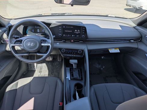 Certified 2025 Hyundai Elantra Sport FWD image 24