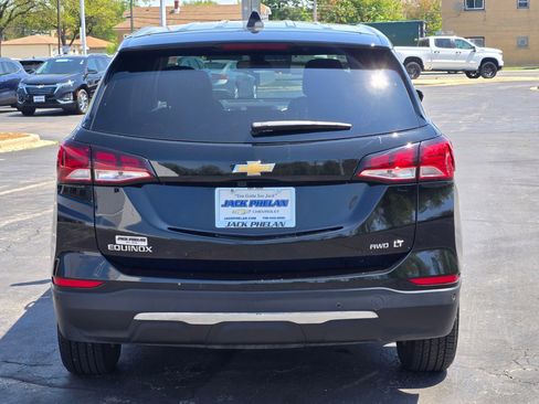 Used 2022 Chevrolet Equinox LT image 11