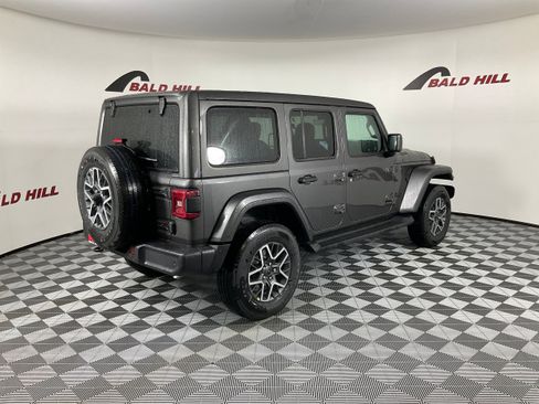 New 2026 Jeep Wrangler Unlimited Sahara image 6