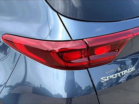Used 2022 Kia Sportage LX FWD image 23