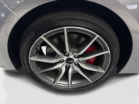 Used 2025 Genesis G70 2.5T RWD image 86