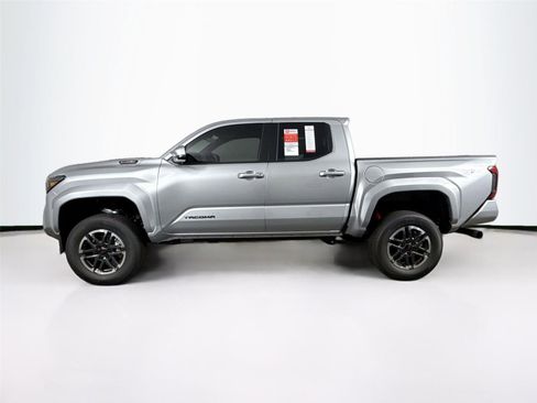 New 2025 Toyota Tacoma TRD Sport image 9