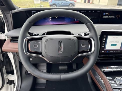 New 2026 Lincoln Nautilus Reserve w/ Jet Appearance Package AWD/4WD image 25