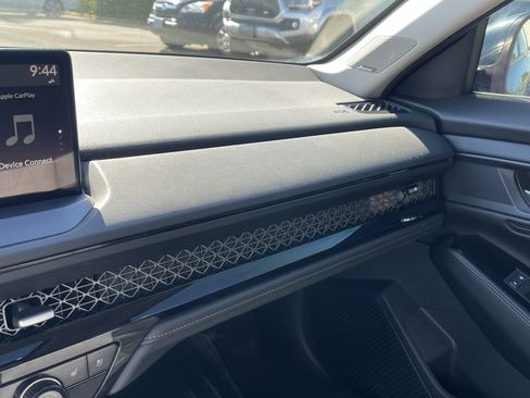 Used 2023 Honda Accord Touring image 25