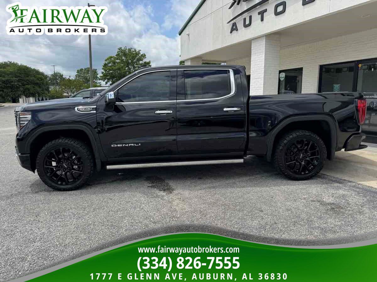 Used 2023 GMC Sierra 1500 Denali AWD/4WD image 10