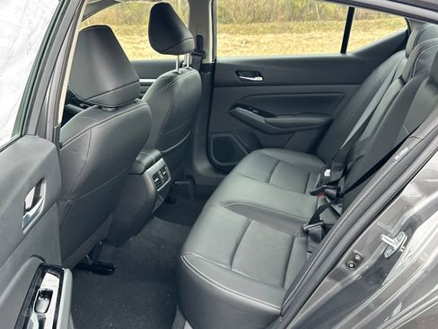 New 2025 Nissan Altima 2.5 SL image 14