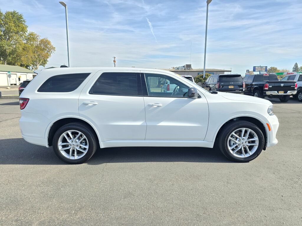 Used 2025 Dodge Durango GT AWD/4WD image 7