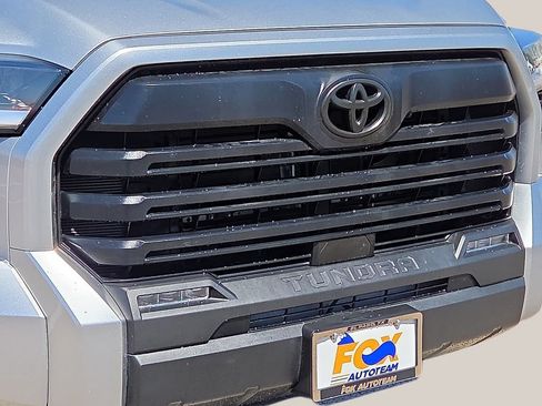 Used 2023 Toyota Tundra SR5 AWD/4WD image 7