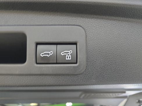 Used 2025 Toyota 4Runner TRD Off-Road Premium AWD/4WD image 29