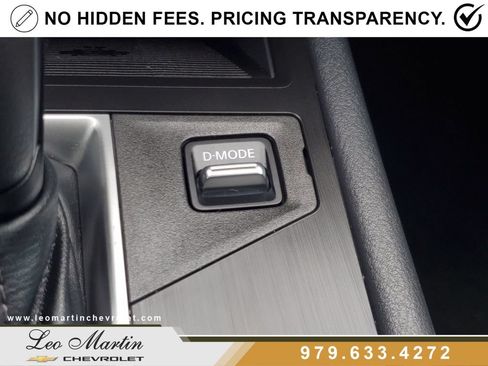 Used 2025 Nissan Kicks SV FWD image 24