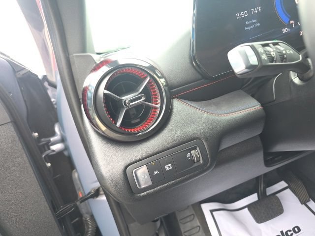Used 2024 Chevrolet Blazer EV RS AWD/4WD image 16