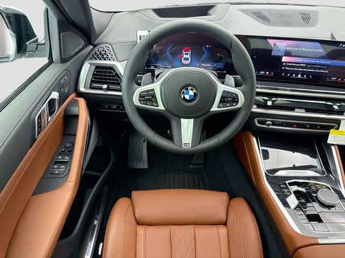 New 2027 BMW X6 xDrive40i w/ Climate Comfort Package AWD/4WD image 10