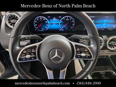 Certified 2022 Mercedes-Benz GLA 250 image 17