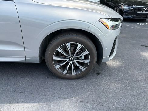 Used 2025 Volvo XC60 B5 Plus AWD/4WD image 16