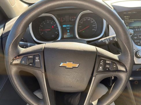 Used 2016 Chevrolet Equinox LS image 16