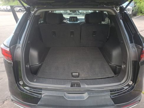 Used 2025 Chevrolet Blazer LT AWD/4WD image 29