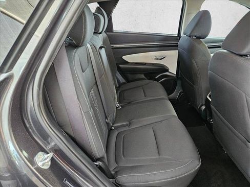 Used 2023 Hyundai Tucson SEL FWD image 17