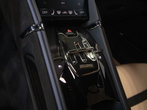 Used 2022 Ferrari Roma image 32