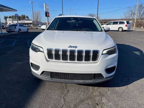 Used 2020 Jeep Cherokee Latitude image 2