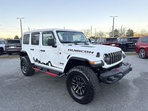 Used 2024 Jeep Wrangler Unlimited Rubicon image 1