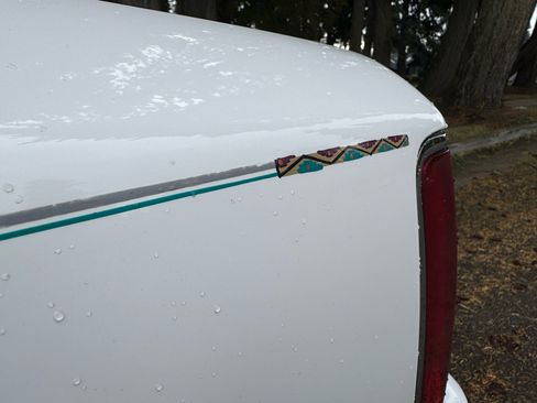 Used 1996 Lincoln Town Car Signature image 36