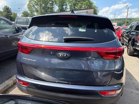 Used 2017 Kia Sportage LX AWD/4WD image 8
