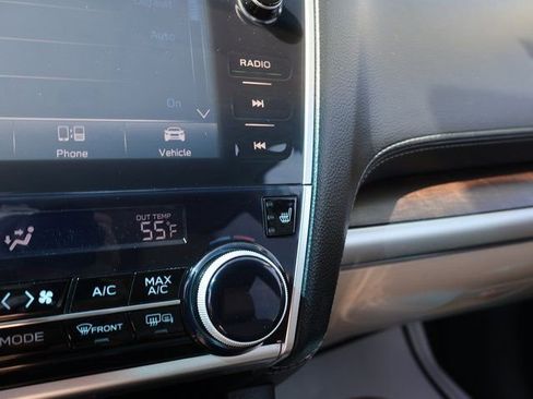 Used 2018 Subaru Outback 2.5i Limited w/ Popular Package #2 image 46