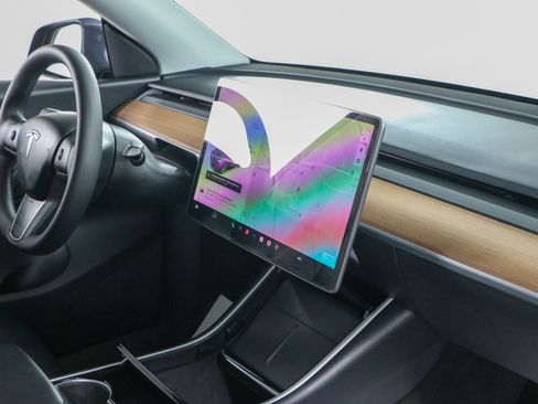 Used 2020 Tesla Model Y Long Range AWD/4WD image 23