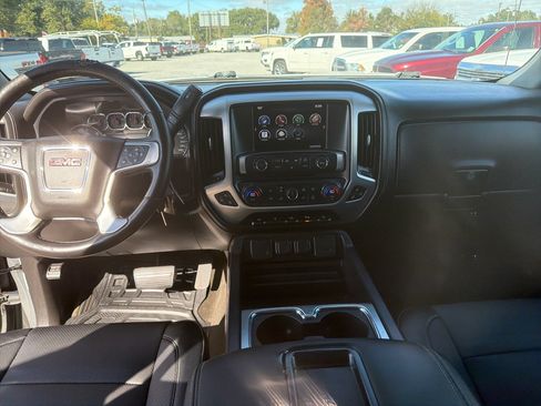 Used 2014 GMC Sierra 1500 SLT w/ SLT Crew Cab Value Package image 19