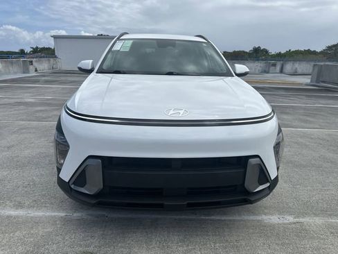 Used 2025 Hyundai Kona SEL FWD image 14