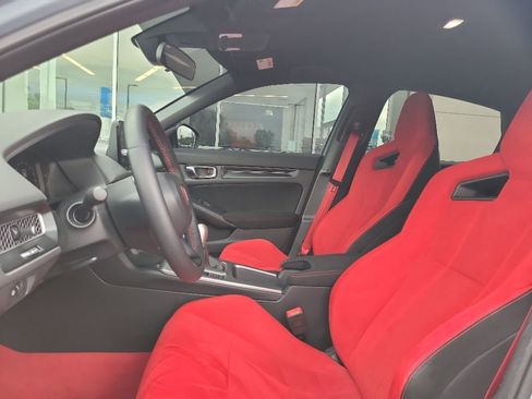 Used 2025 Honda Civic Type R image 7