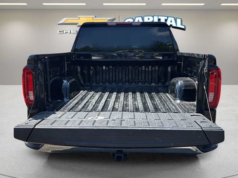 Used 2025 GMC Sierra 1500 SLT RWD image 31