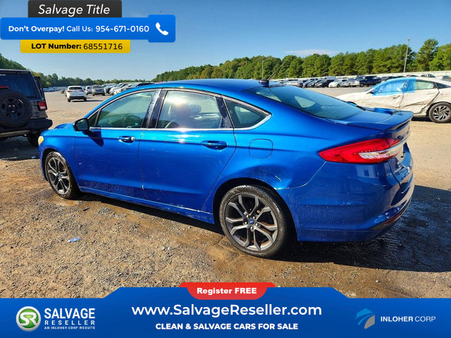 Used 2018 Ford Fusion SE w/ Equipment Group 201A FWD image 3