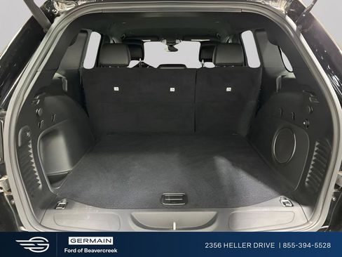 Used 2022 Jeep Grand Cherokee Laredo X AWD/4WD image 18