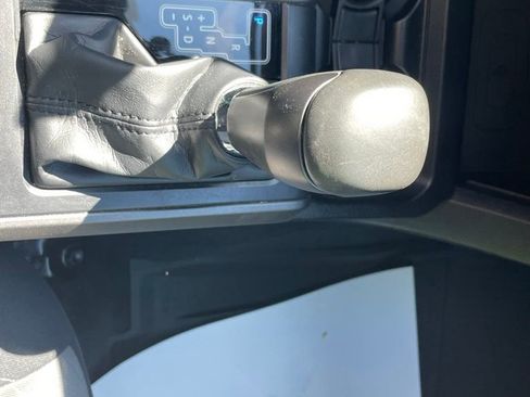 Used 2021 Toyota Tacoma TRD Sport AWD/4WD image 34