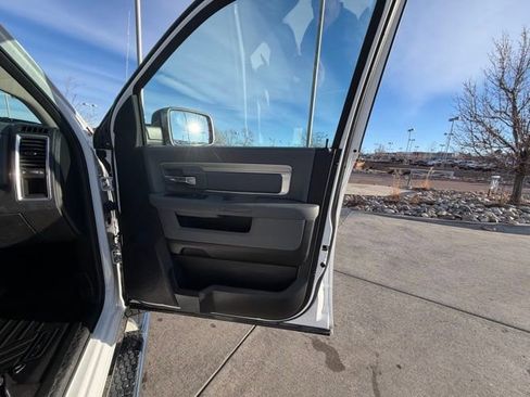 Used 2018 RAM 1500 Big Horn image 29