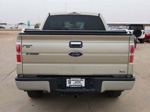 Used 2010 Ford F150 XLT image 4
