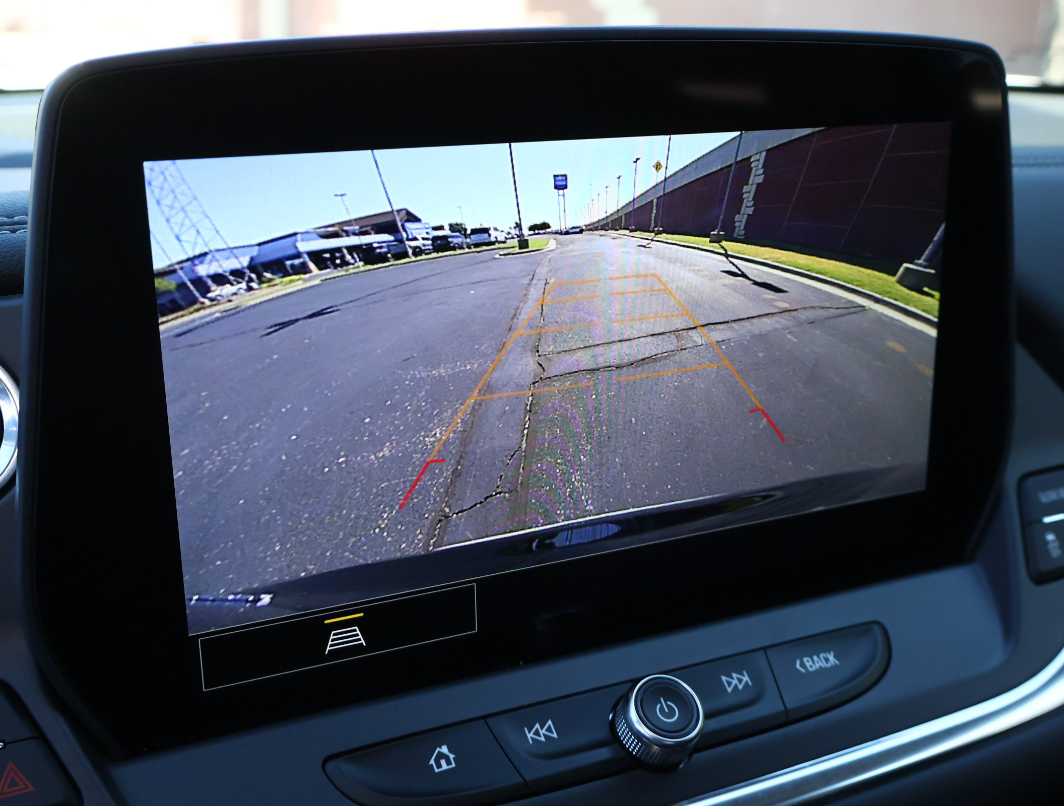 Used 2024 Chevrolet Blazer LT w/ Convenience Package FWD image 5